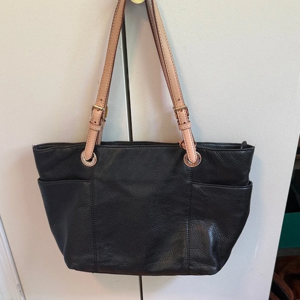 Michael Kors Bedford Black Pebbled Leather Tote Bag‎ Gold Hardware Tan Straps